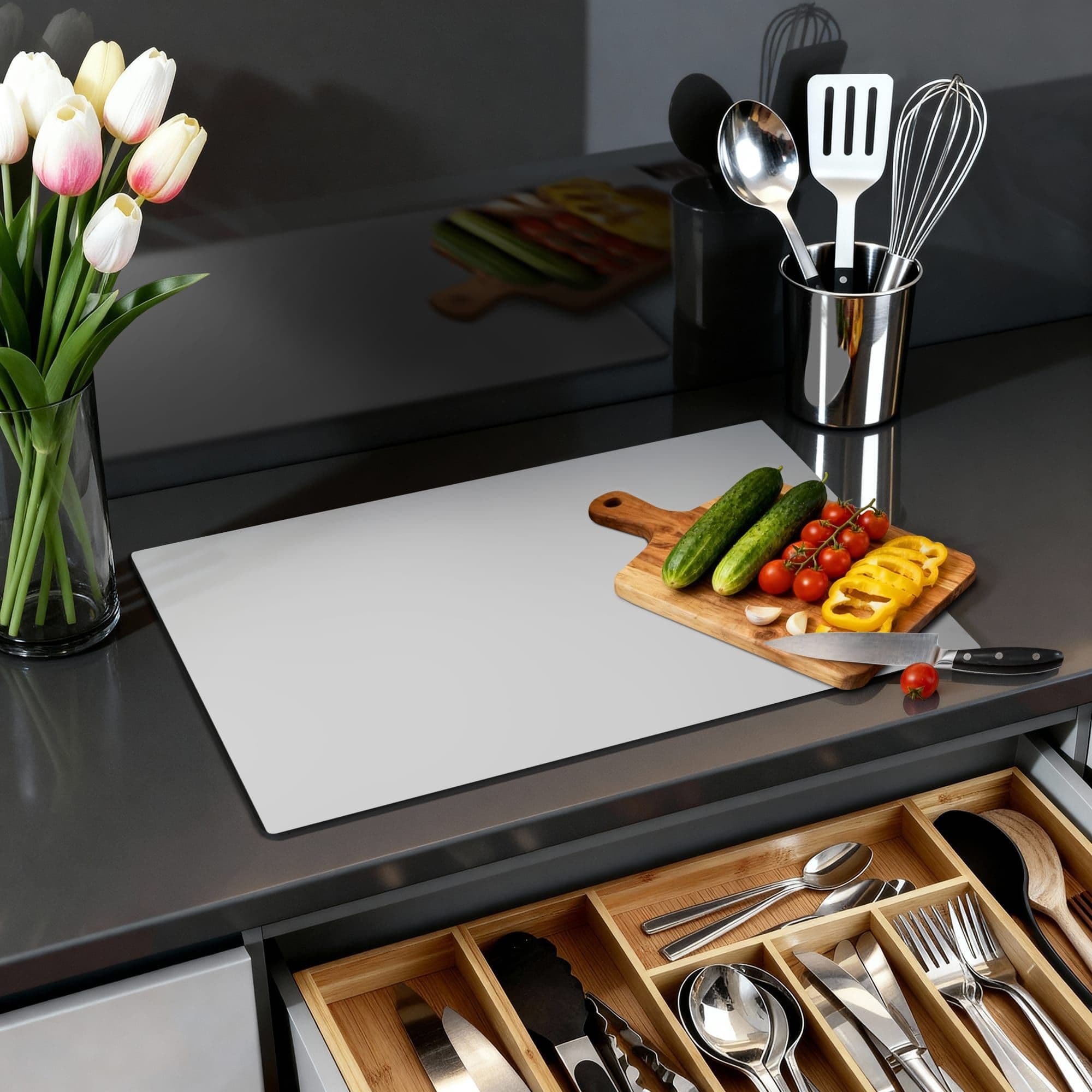 Warm Grey Elegance Inductiebeschermer, sfeer detail