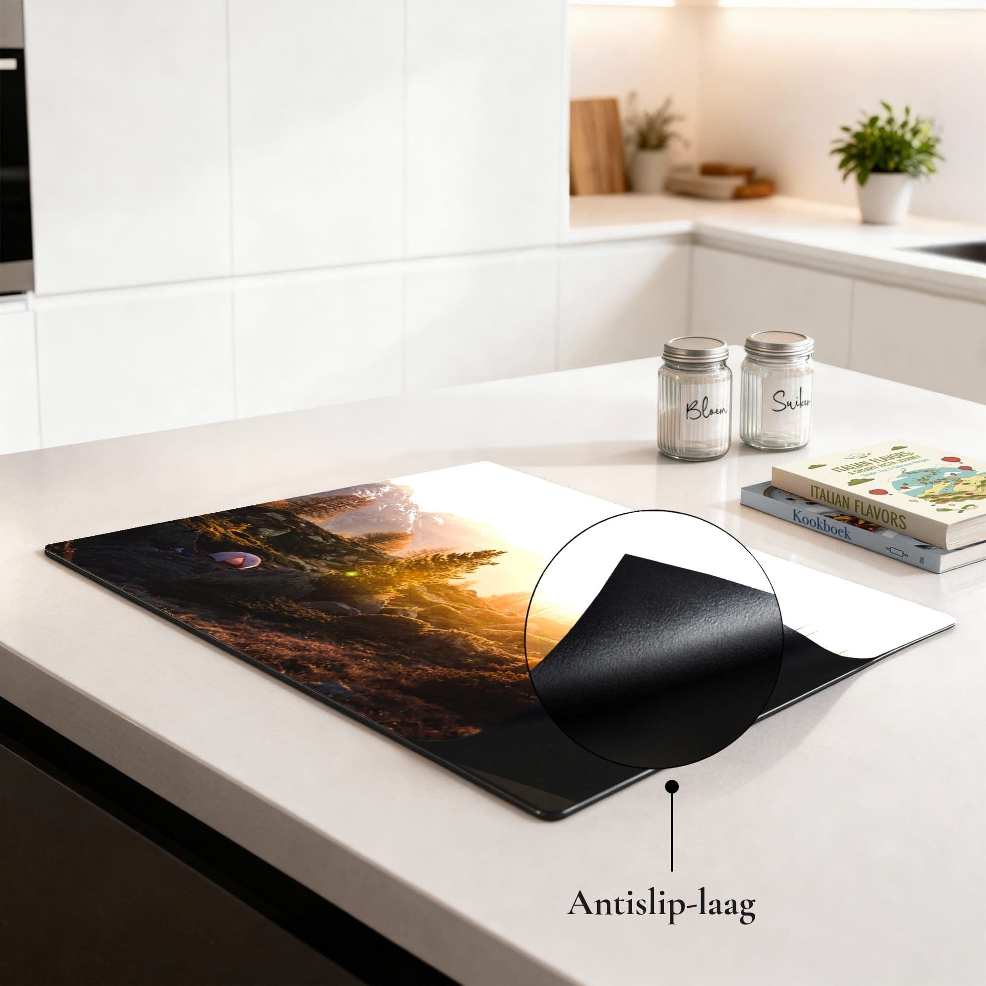 Alpine Sunrise Glow Inductiebeschermer, sfeer aanrecht